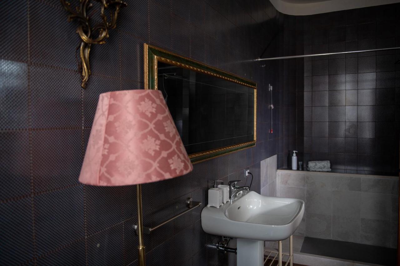 Palazzo Bed And Breakfast Calvisano ภายนอก รูปภาพ